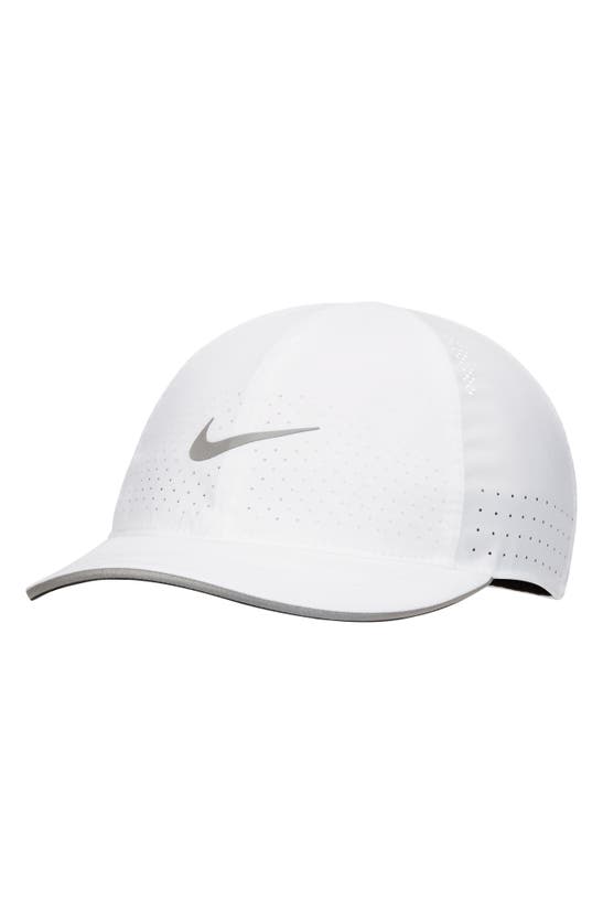 NIKE FEATHERLIGHT RUNNING CAP