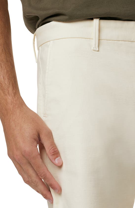 Joe's The Airsoft Slim Straight Leg Terry Chino Shorts In Chalk