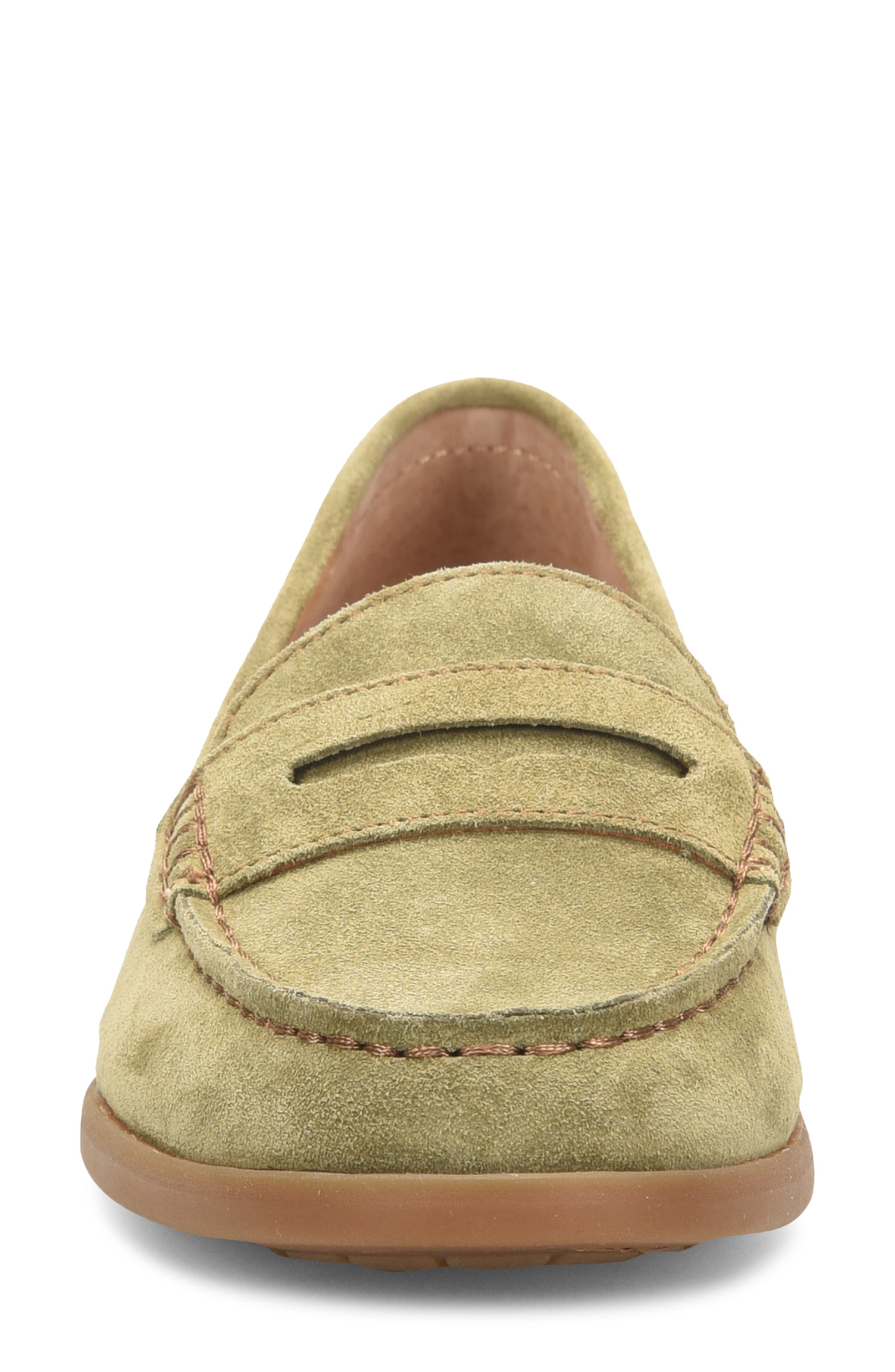 born bly penny loafer