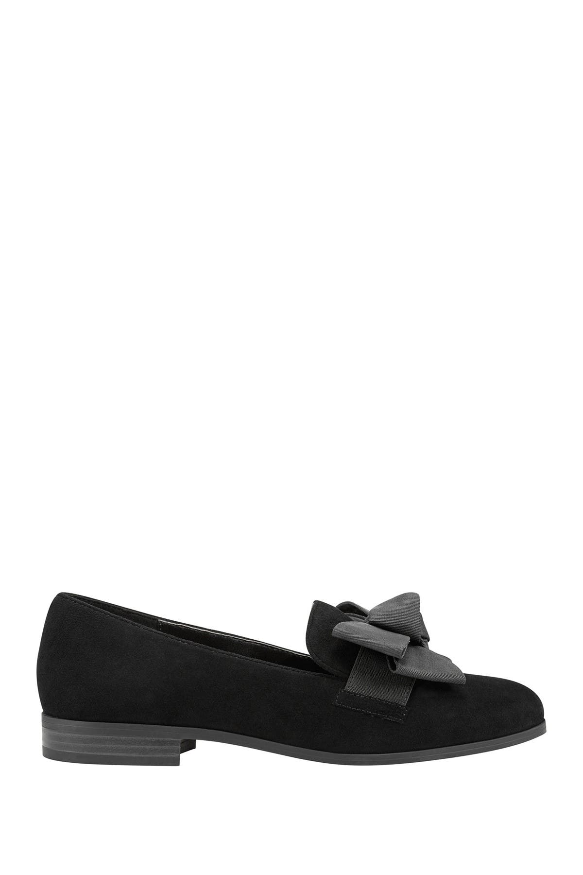 bandolino flats with bow