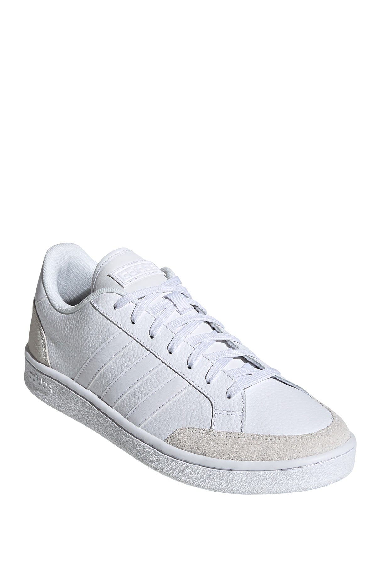 grand court leather sneaker