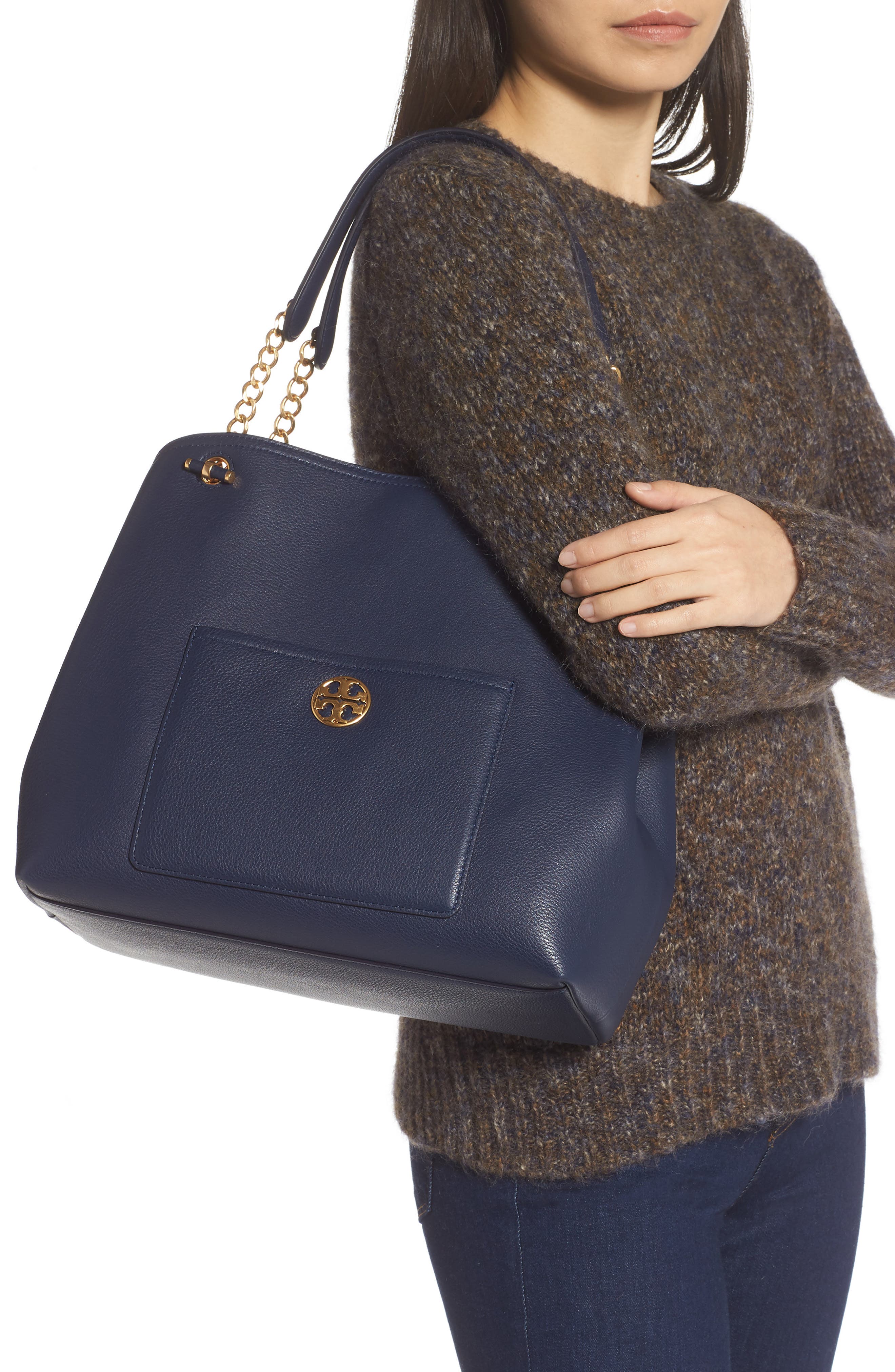 tory burch chelsea slouchy tote