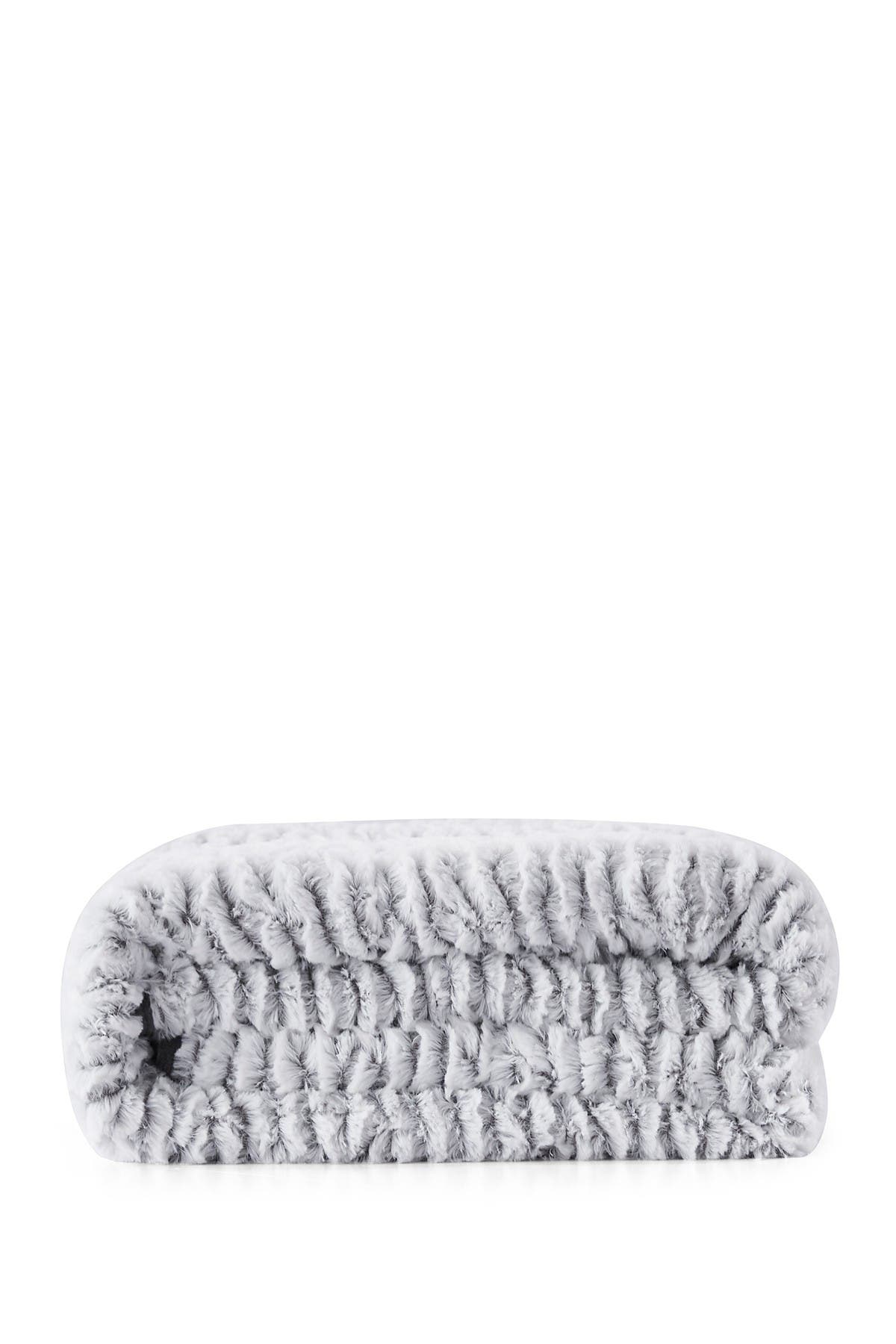 Image of DREAM THEORY Reversible Faux Fur Weighted Throw Blanket