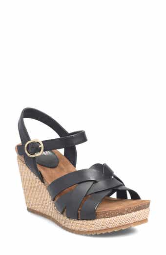 Nordstrom 2025 aetrex sandals