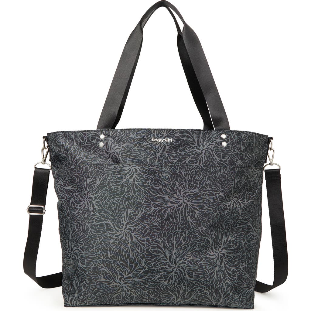 Baggallini Large Carryall Tote In Midnight Blossom