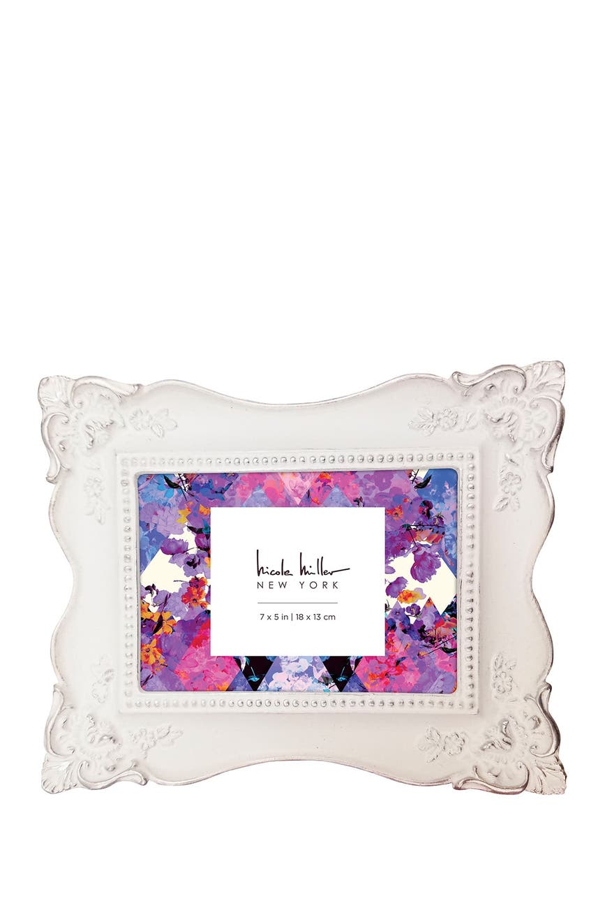 Azzure Home Nicole Miller 5" x 7" White and Silver Antique Style