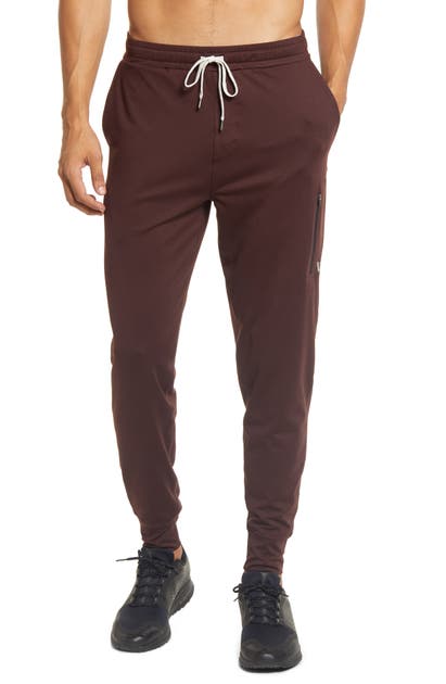 Vuori Sunday Performance Jogger Sweatpants In Black | ModeSens