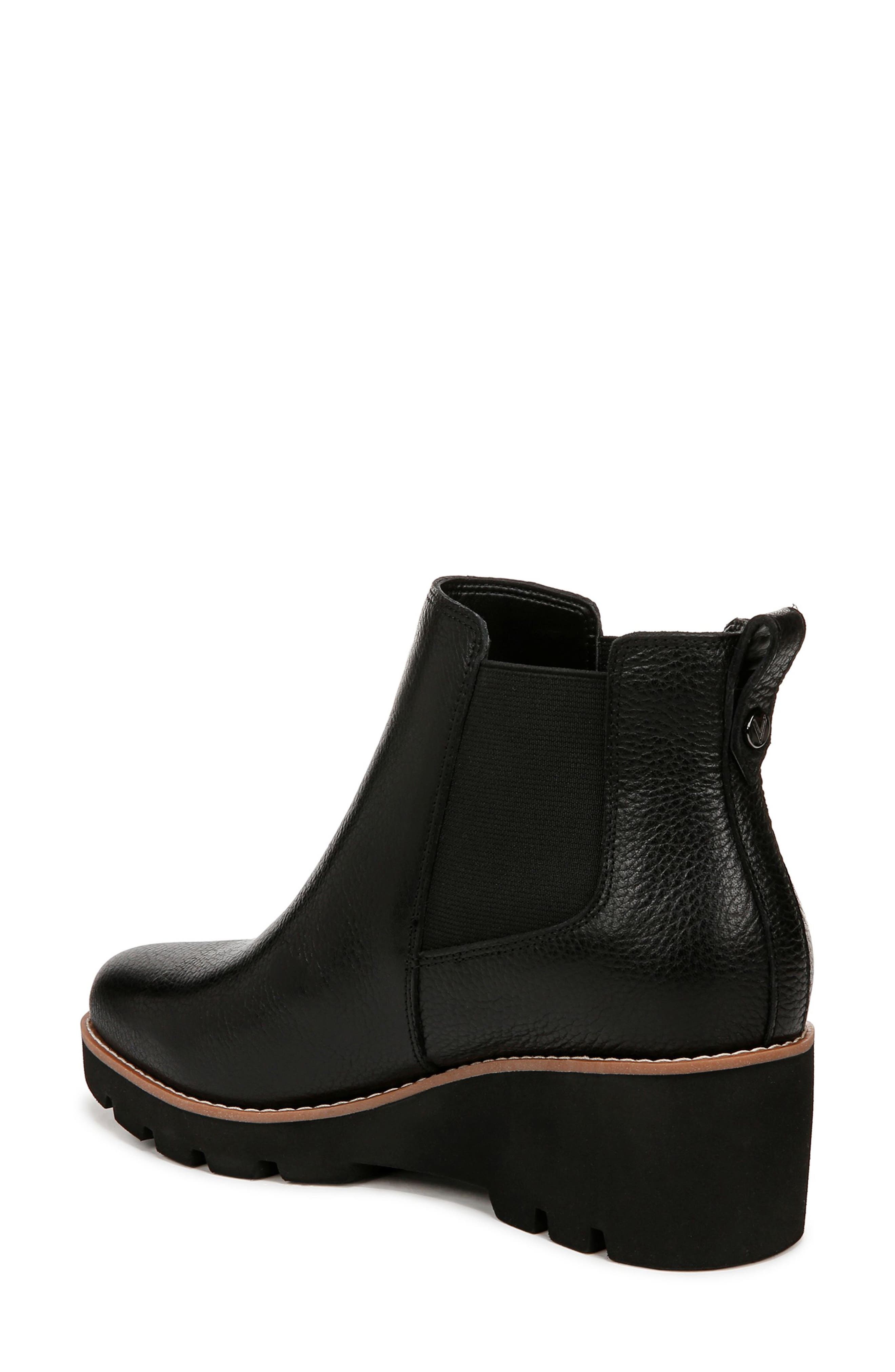 vionic chelsea boots