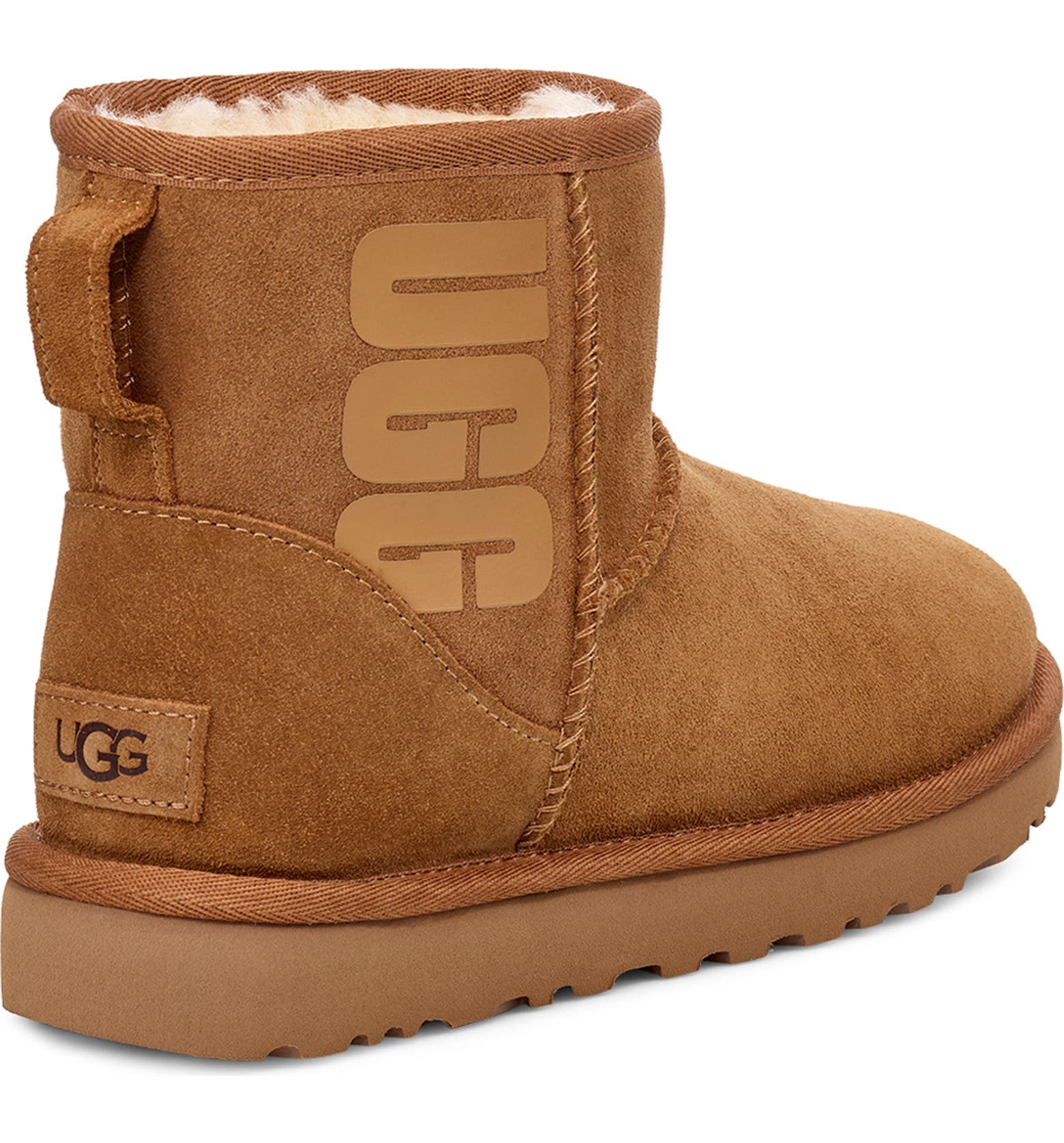 UGG® up to 40% off