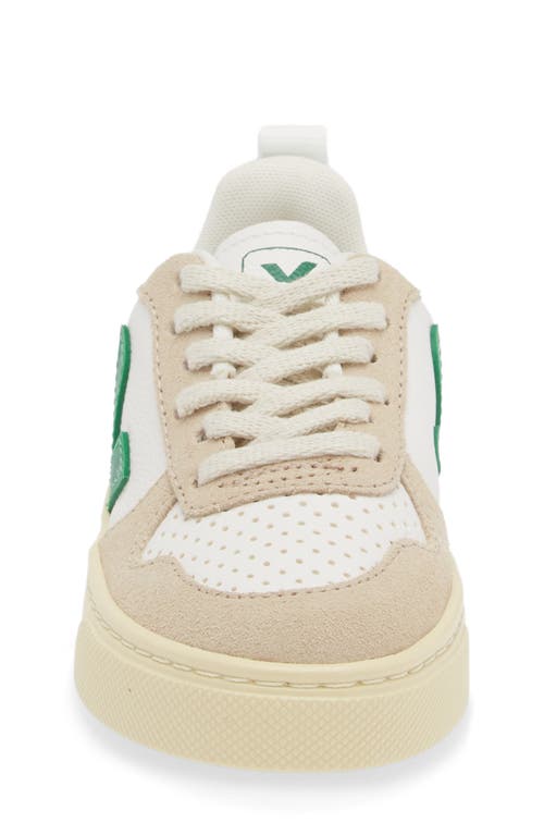 Veja Kids' Small V-10 L Chromefree™ Sneaker In Extra-white/ Emeraude/ Almond