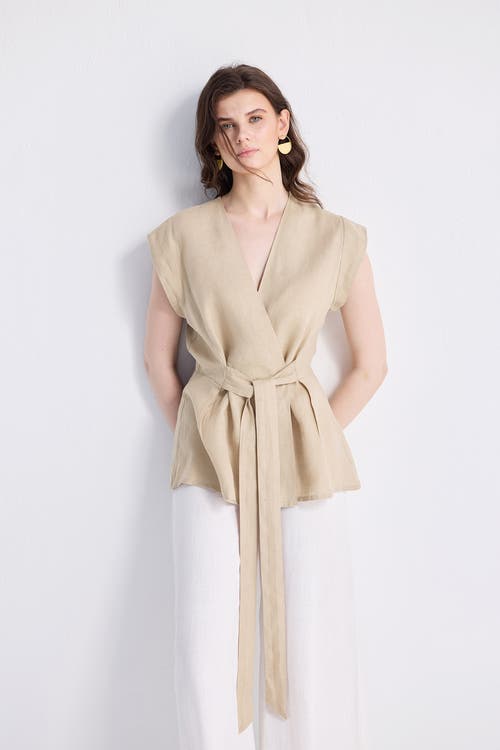 Reistor Power Moves Short Sleeve Top In Neutral Beige In Neutral Beige