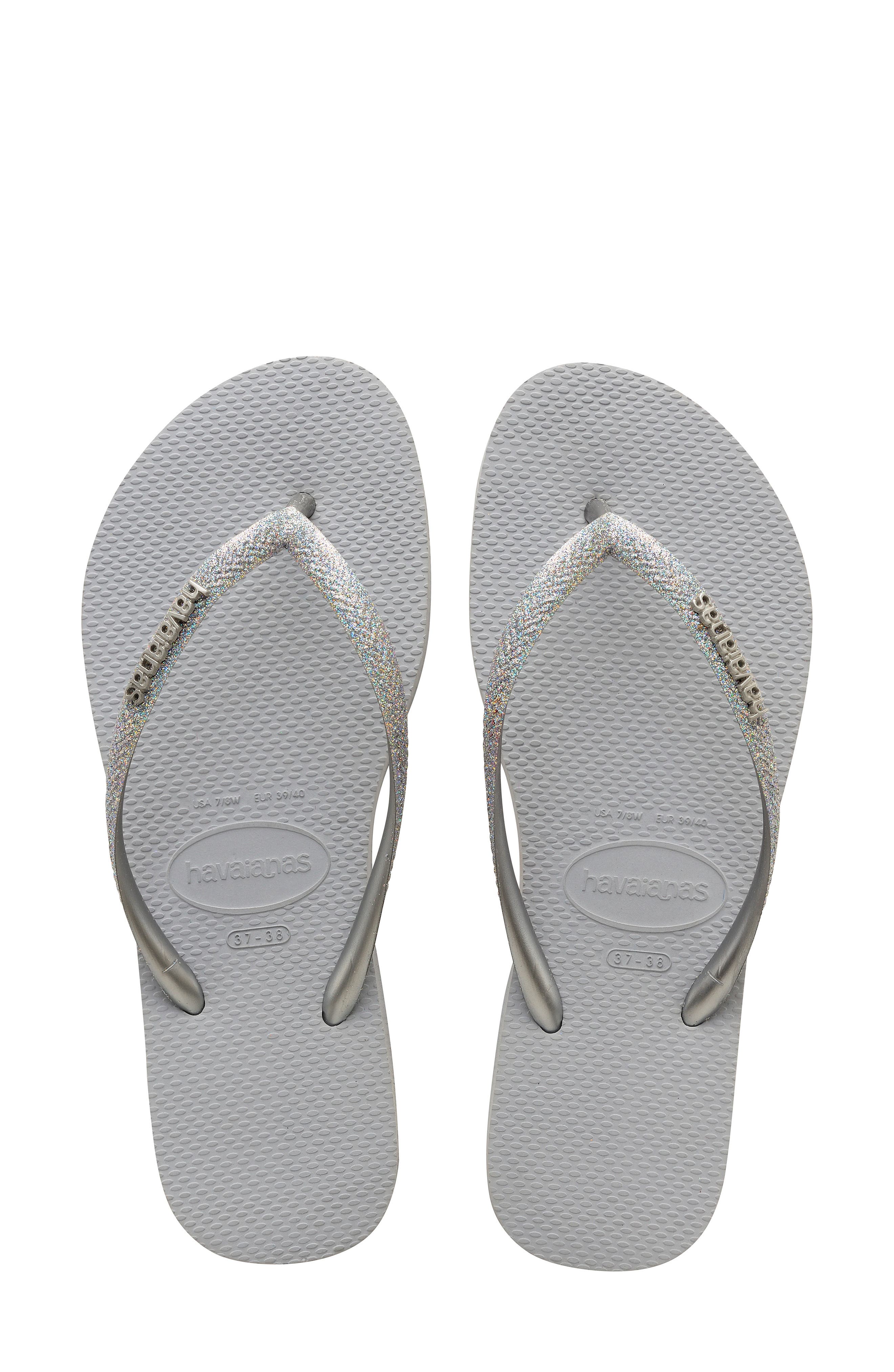 grey havaianas