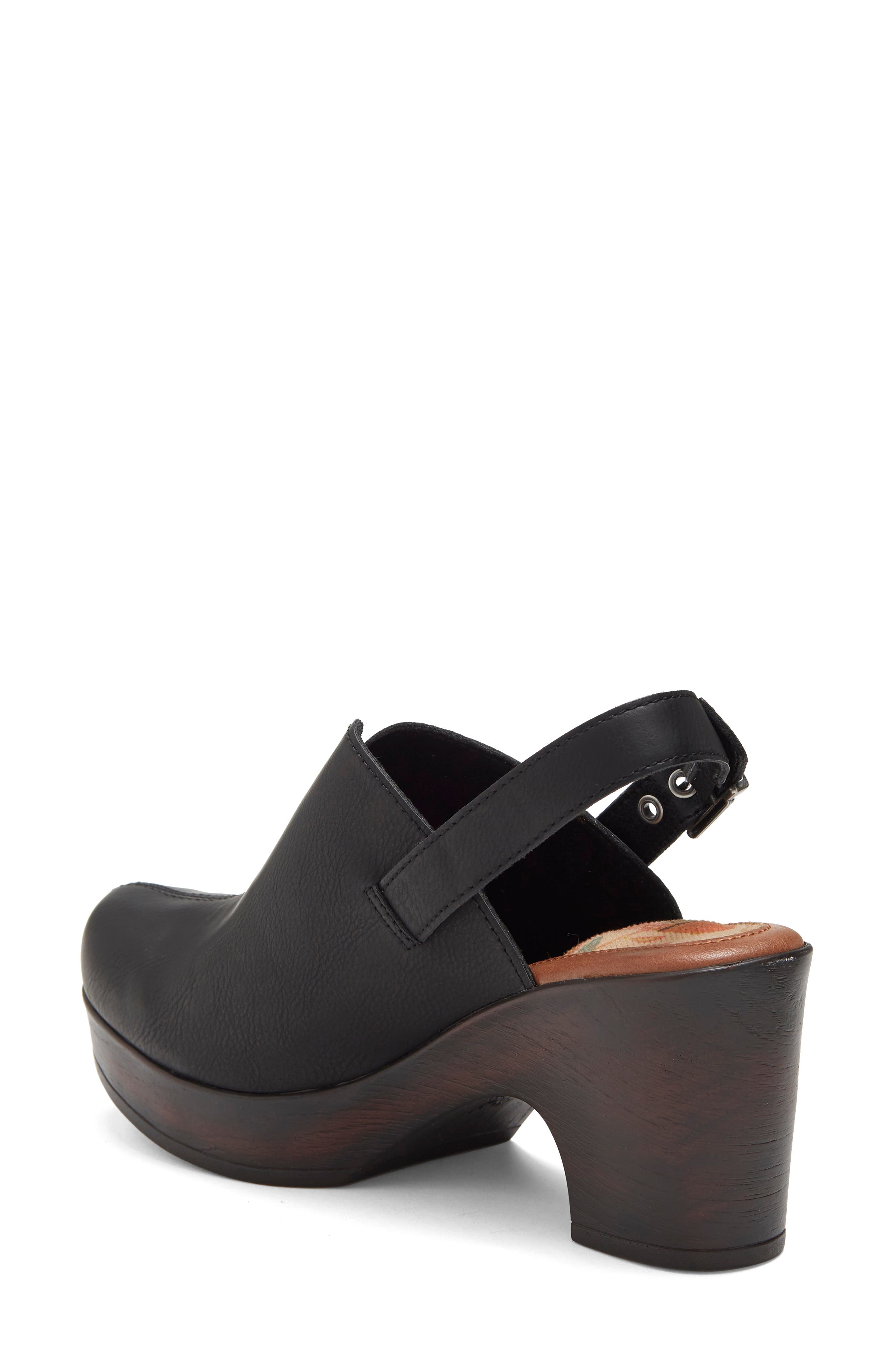 B O C BY BORN Charlotte Clog | Nordstromrack