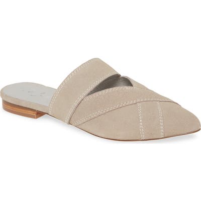 Matisse Turn Around Cutout Mule, Grey