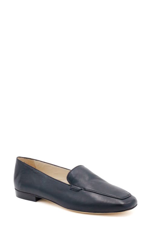 Amalfi By Rangoni Giove Apron Toe Loafer In Black Parmasoft