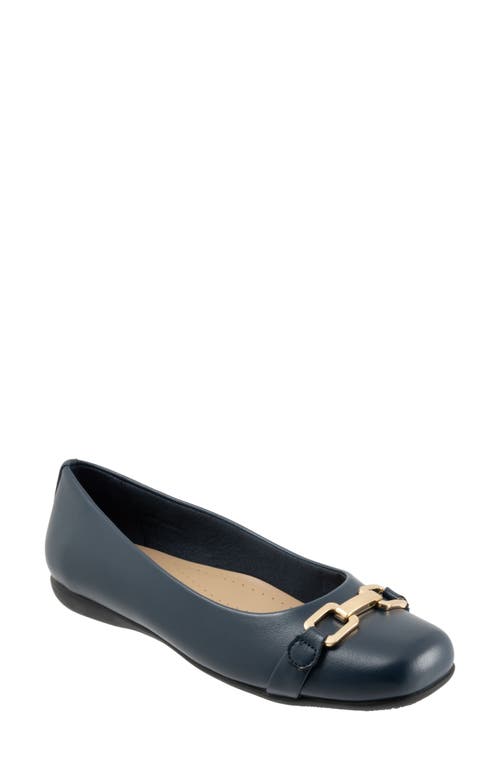 Trotters Sadie Flat In Navy