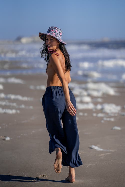 Ansea The Gauze Wide Leg Pant In Navy
