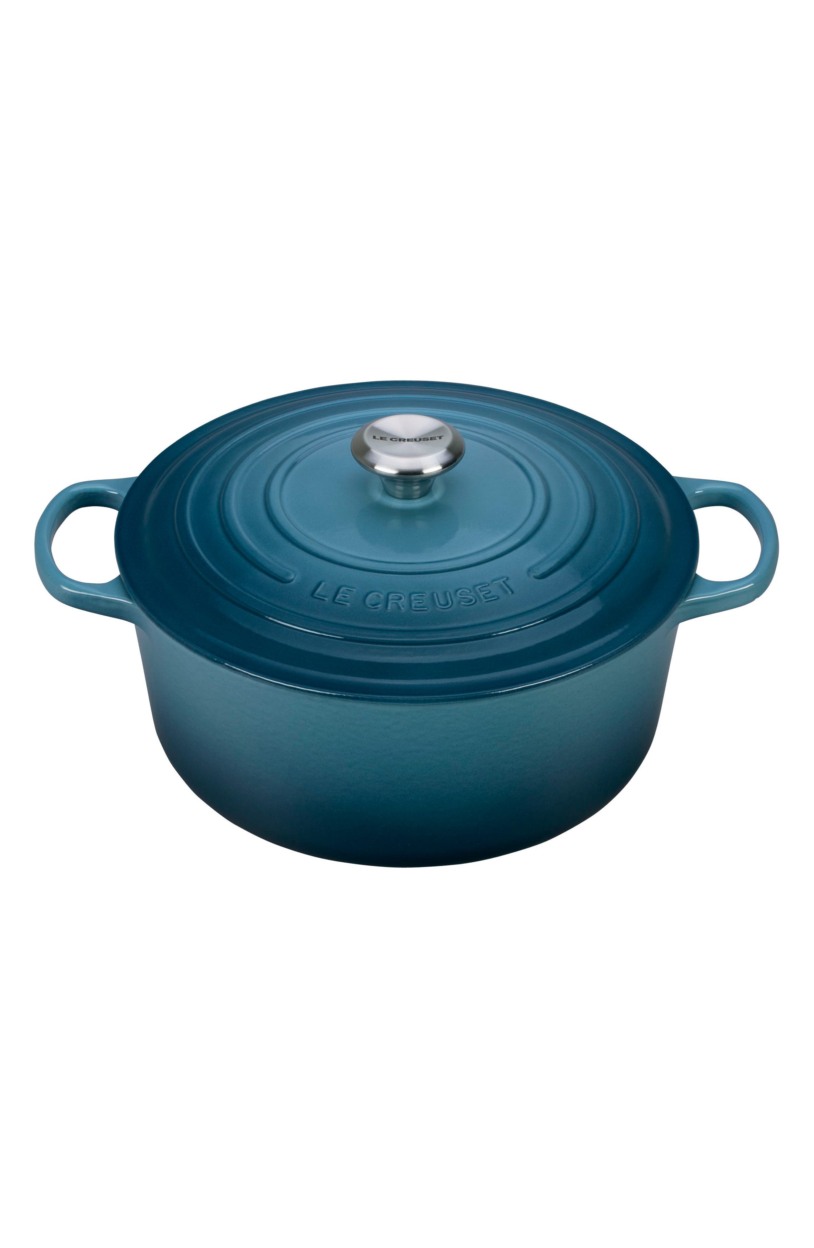 LE CREUSET,
                            Signature 7 1/4 Quart Round Enamel Cast Iron French/Dutch Oven,
                            Alternate thumbnail 2, color,
                            400