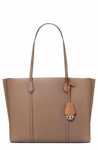 Burlington Mall on X: The iconic Tory Burch Lee Radziwill Double Bag  contrasts structure and softness. Wear it opened, semi-buttoned or fully  closed. Beautifully crafted in a mix of materials and metal