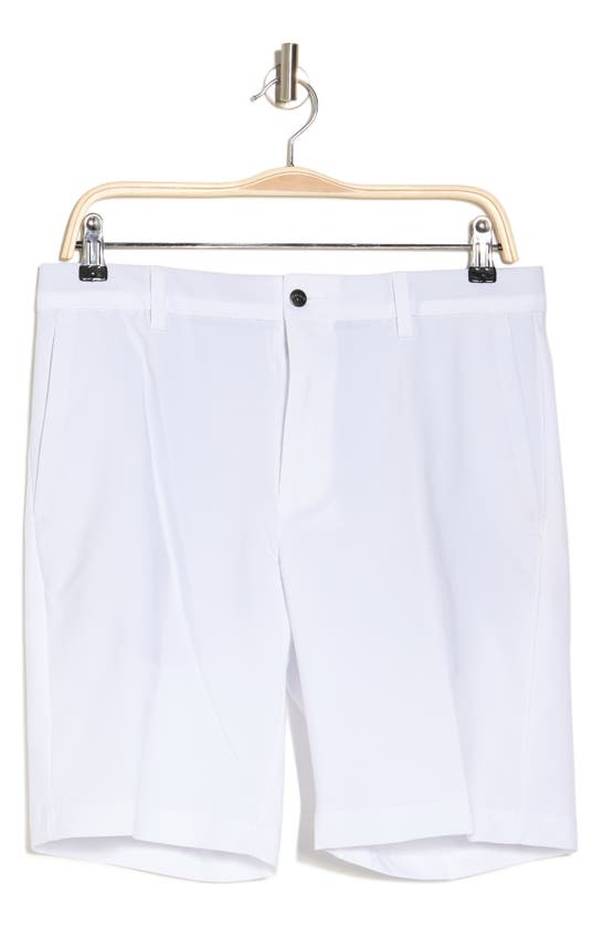 Callaway Golf ®  9" Flat Front Shorts In Bright White