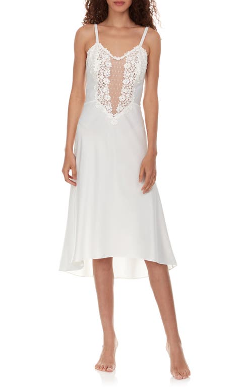 Showstopper Nightgown in Ivory