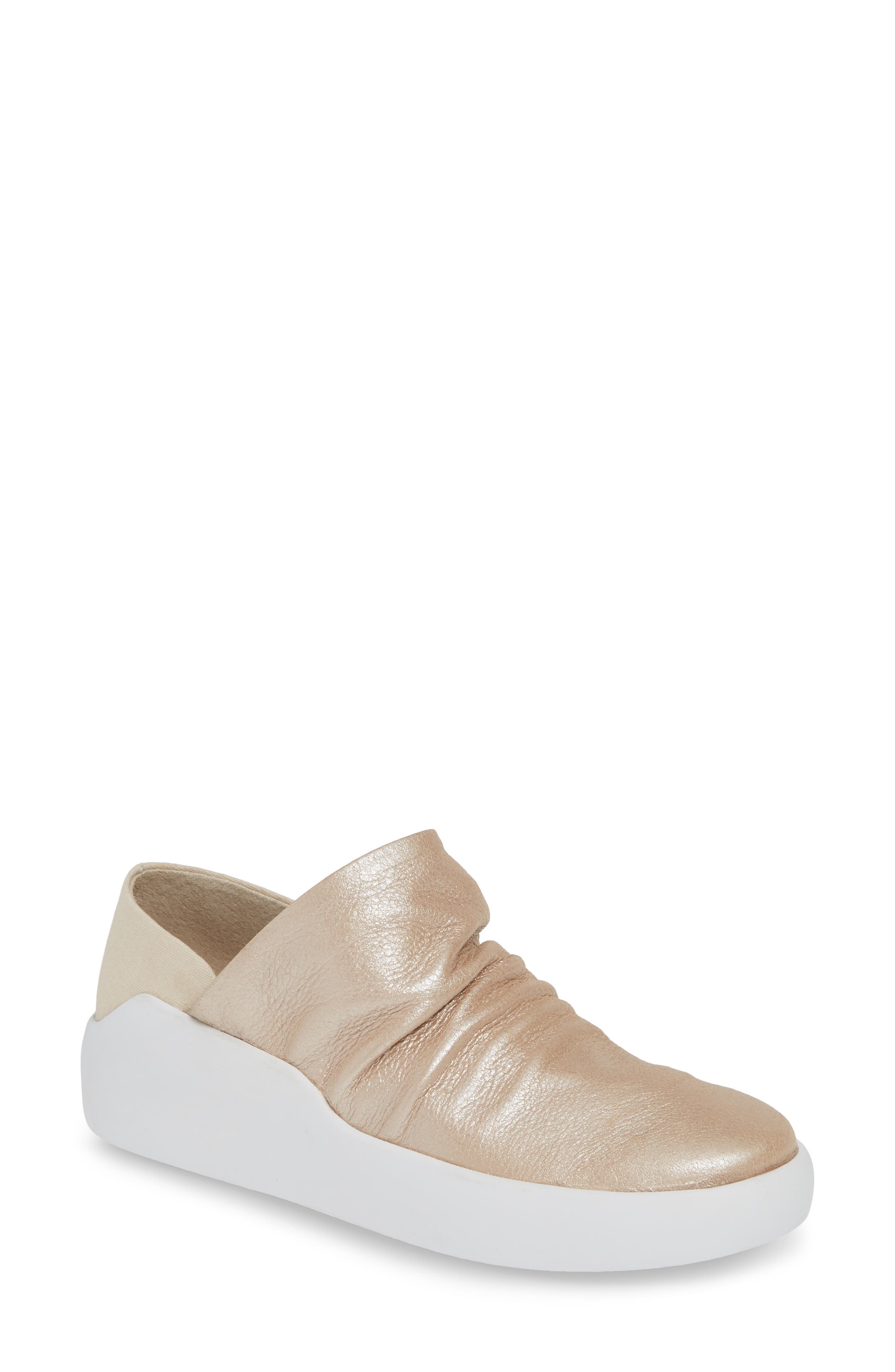 Kelsi Dagger Brooklyn Seraphine Slip-On Sneaker- Pink