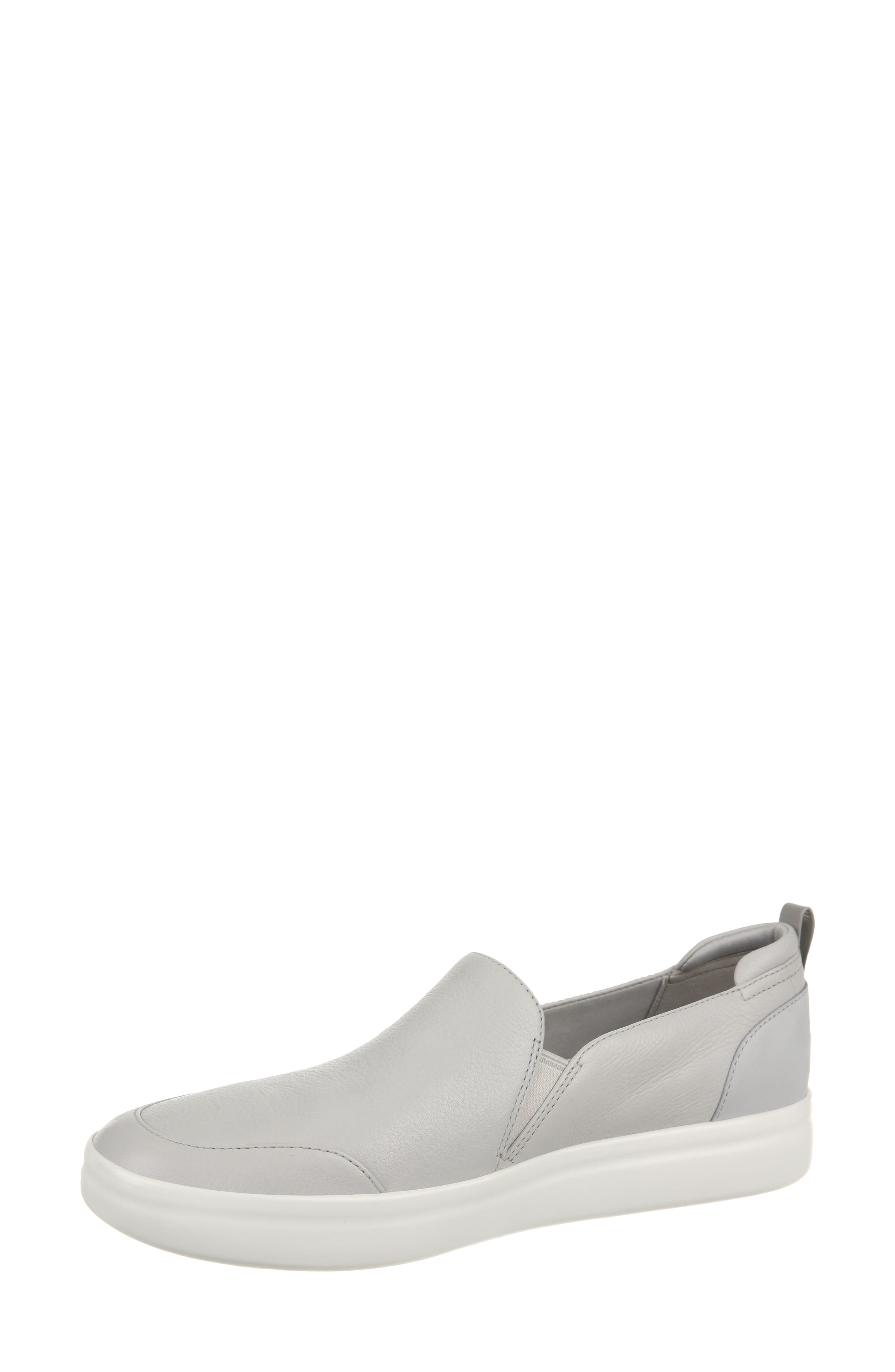 vionic penelope slip on