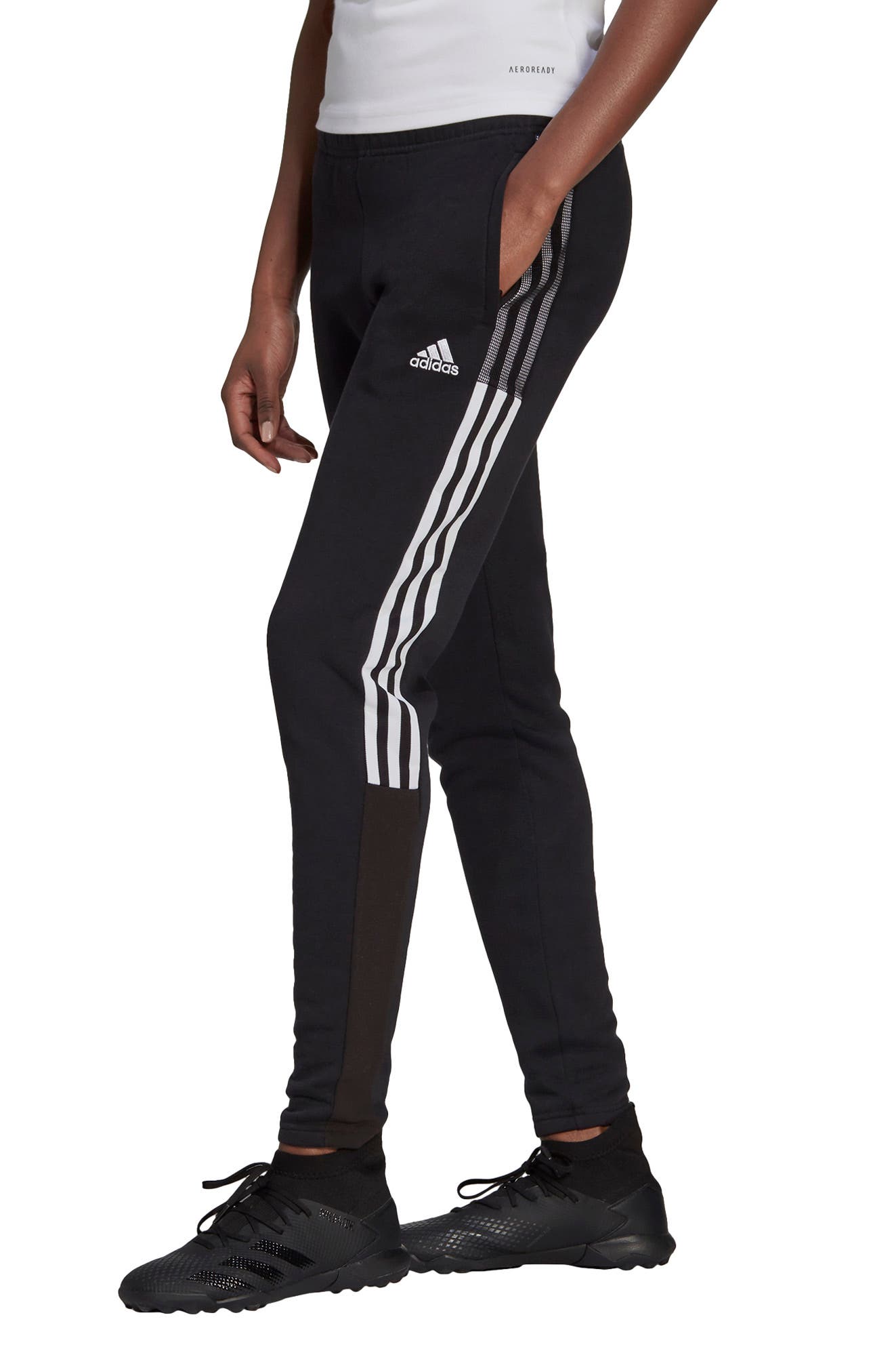 adidas joggers ladies