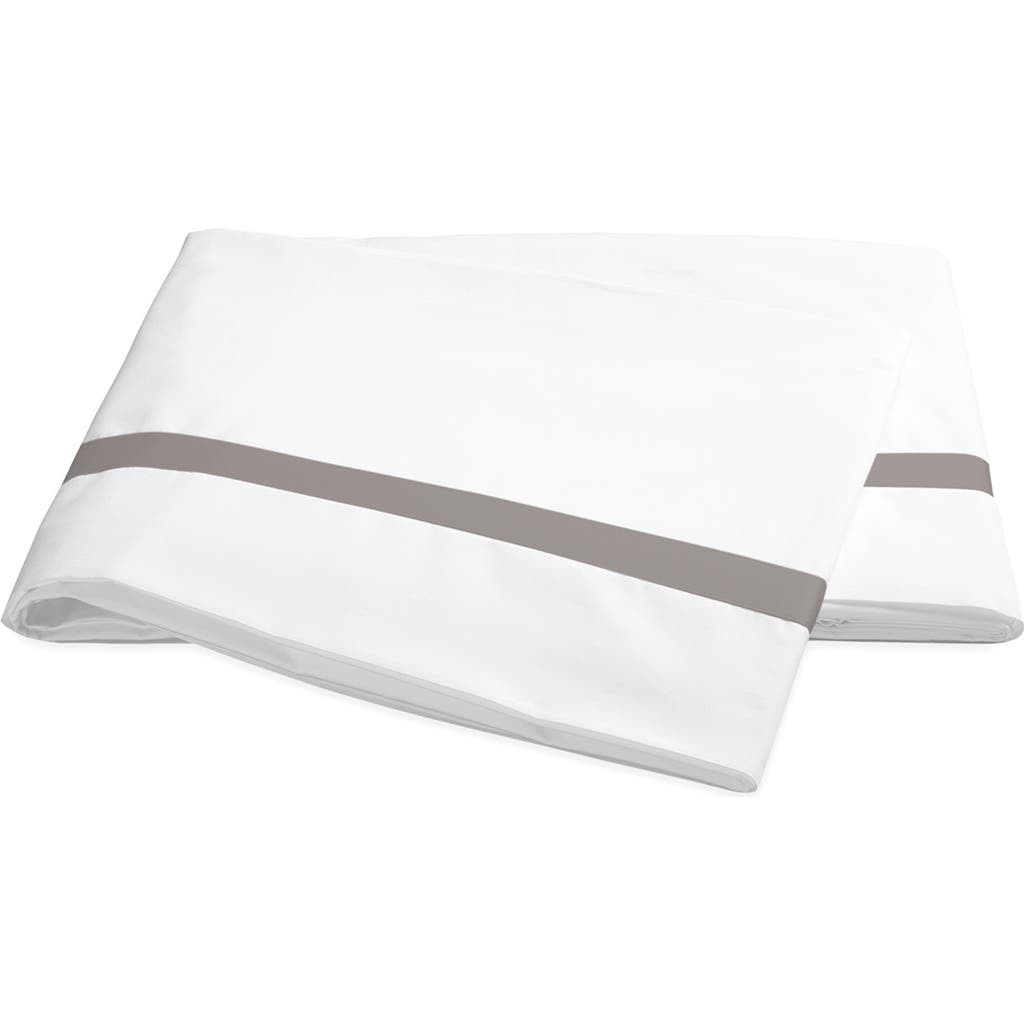 Matouk Lowell 600 Thread Count Flat Sheet In White/platinum
