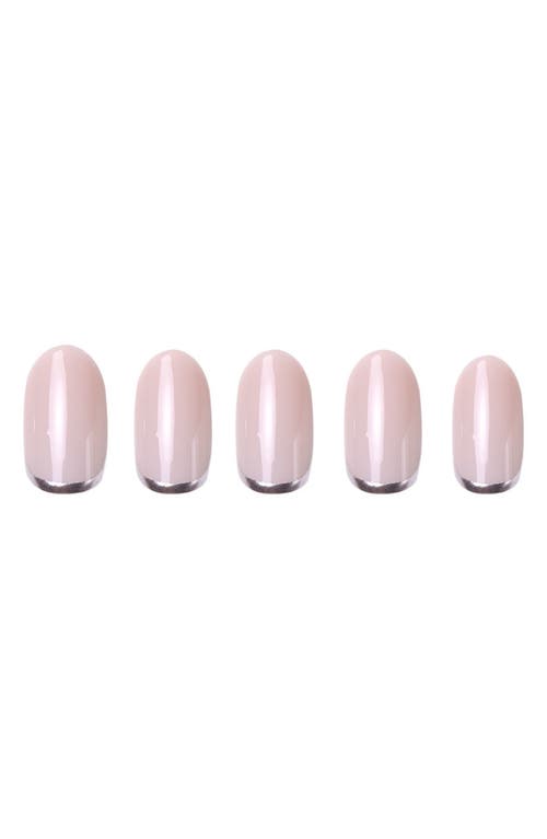 Glamnetic Short Round Press-on Nails Set In Silver Belle
