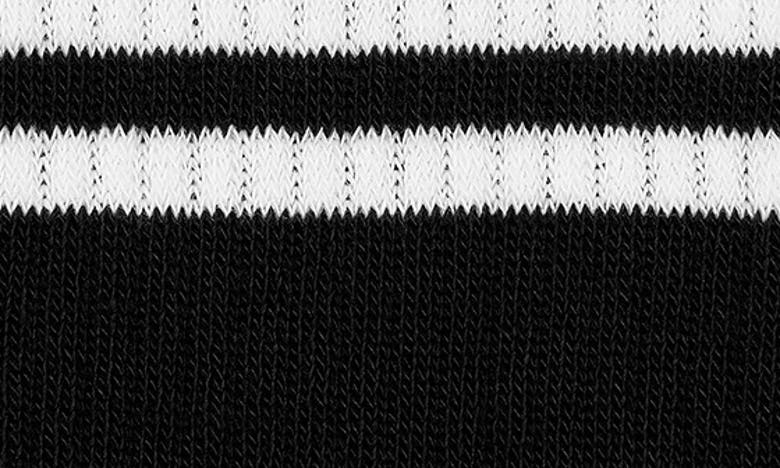 Shop Nike 3-pack Dri-fit Everyday Essentials Crew Socks In Black/ White