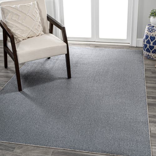 Jonathan Y Twyla Classic Solid Low-pile Machine-washable Area Rug In Gray
