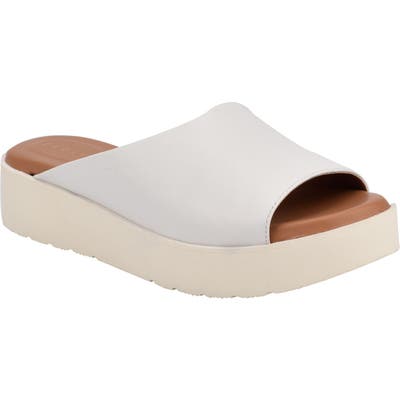 Evolve Flora Slide Sandal- White