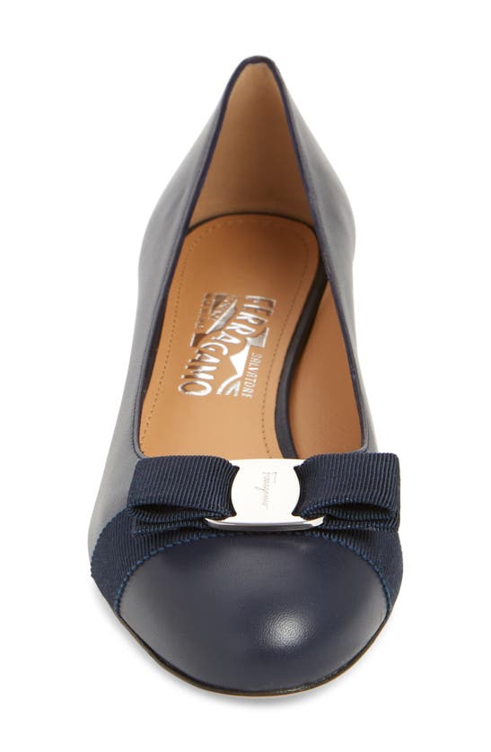 Shop Ferragamo Vara Soft Pump In Midnight