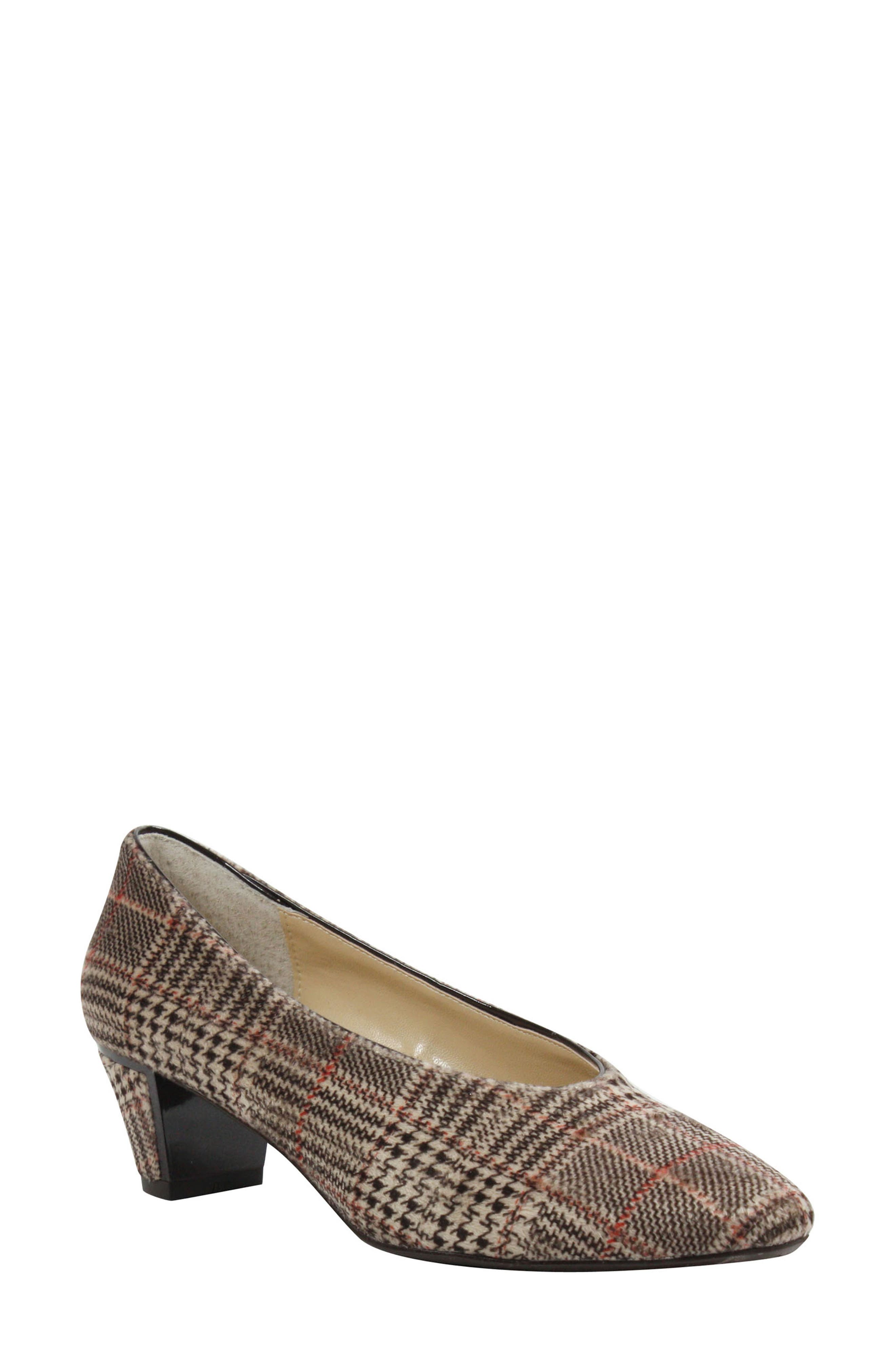 J. Renee Clarion Pump B - Beige