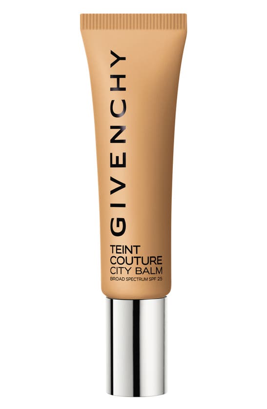 GIVENCHY photo