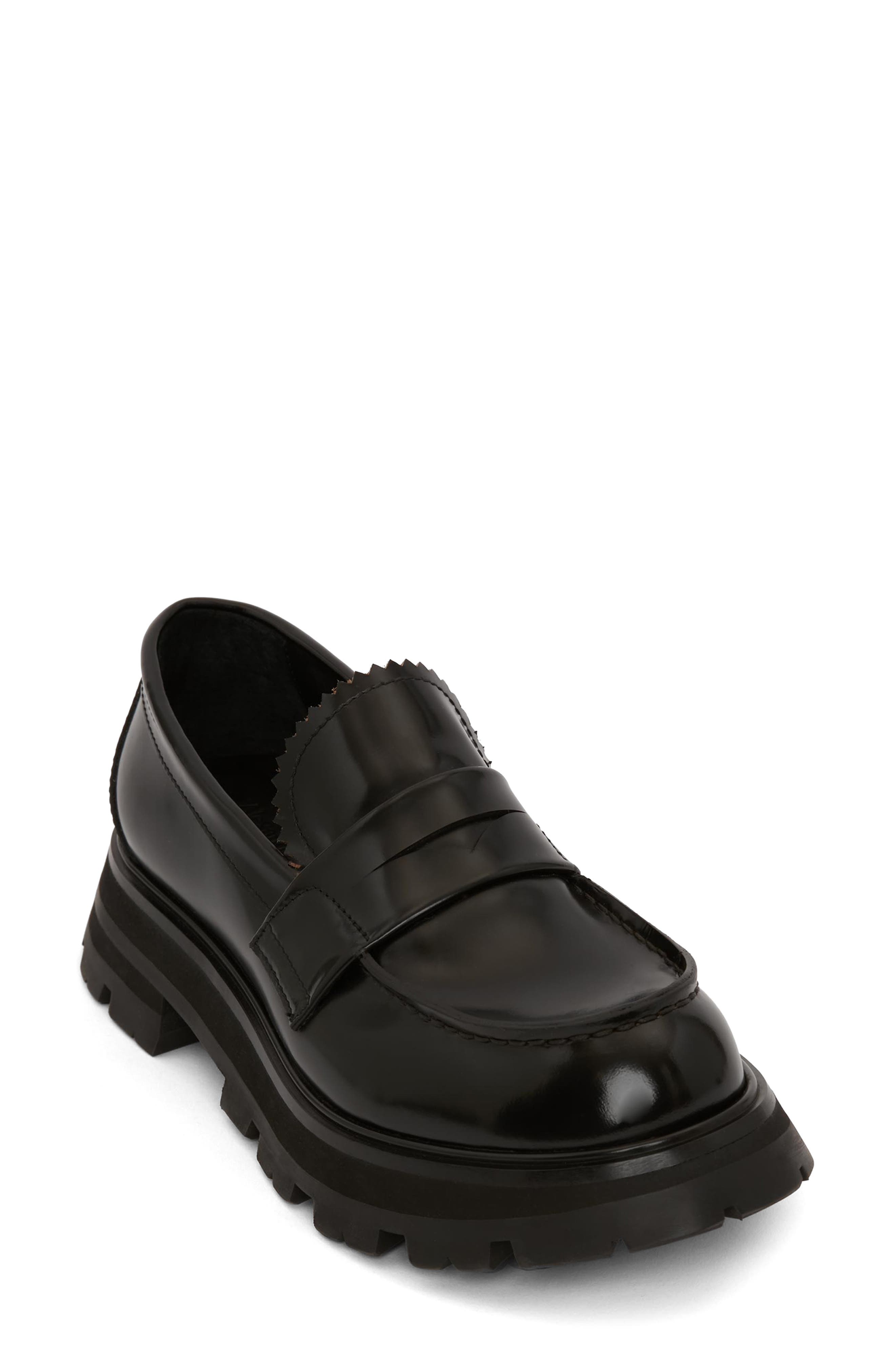 Alexander McQueen wander Loafers in Black Womens Shoes Flats and flat shoes Loafers and moccasins 