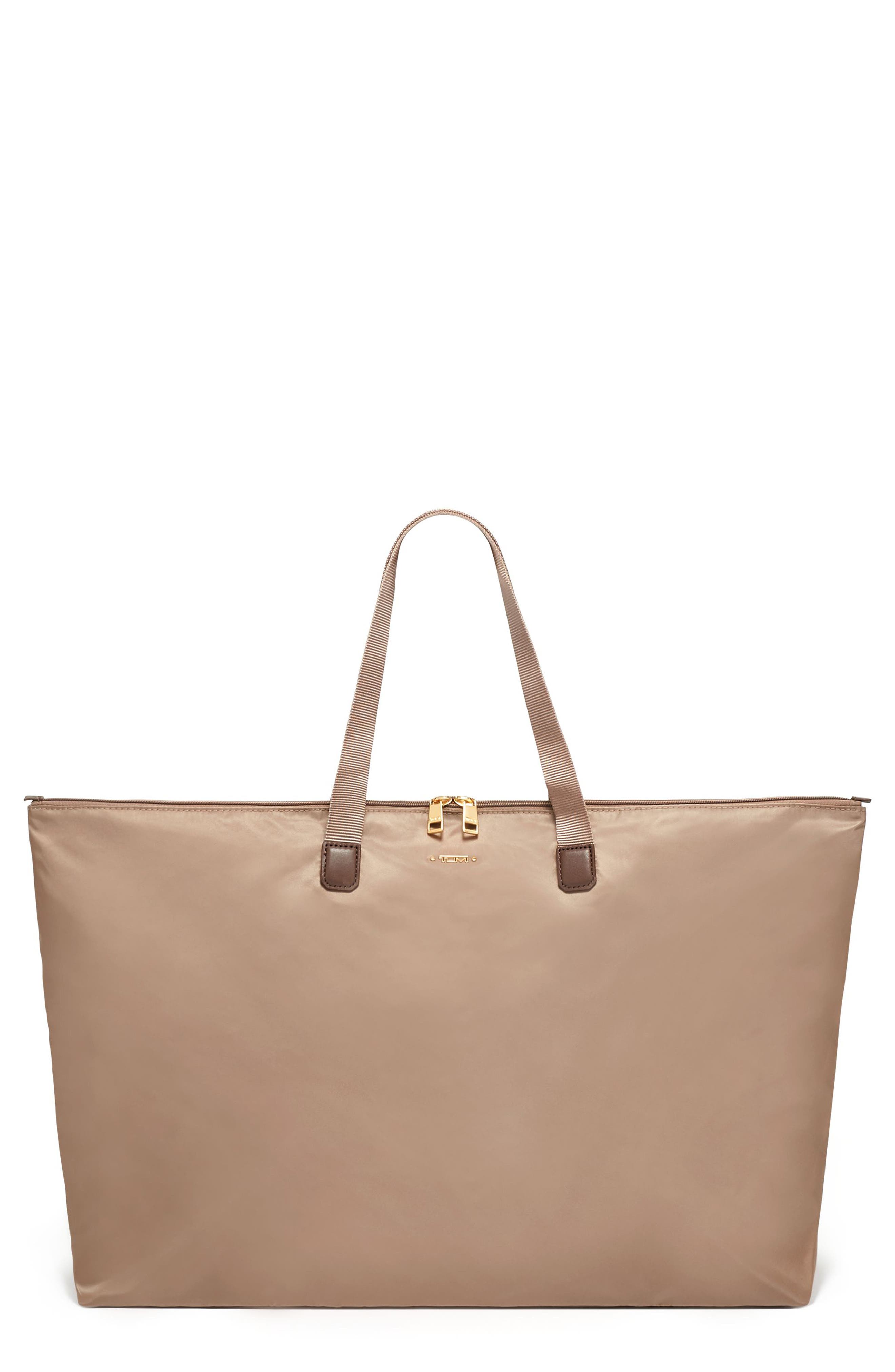 tumi tote sale