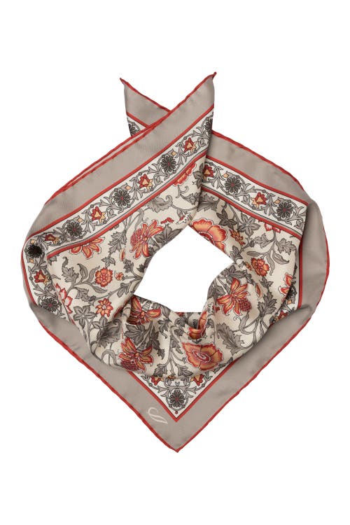 Elizabetta Carrara In Rosewood