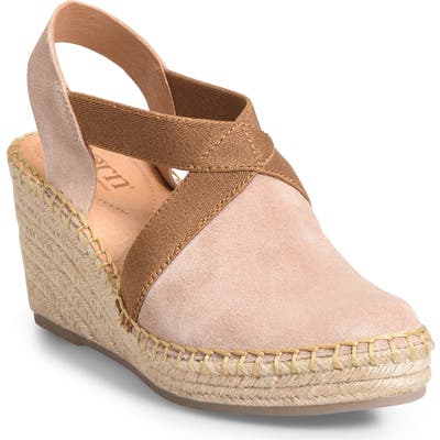 B?rn Meade Slip-On Wedge, Beige