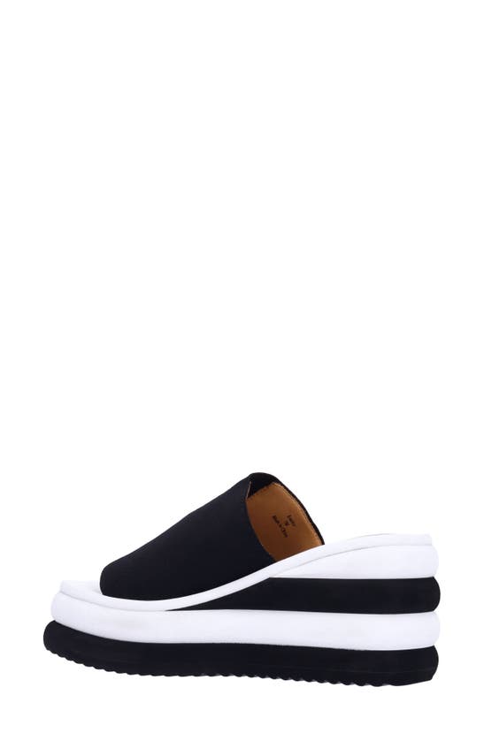 L'amour Des Pieds Emiko Platform Sandal In Black