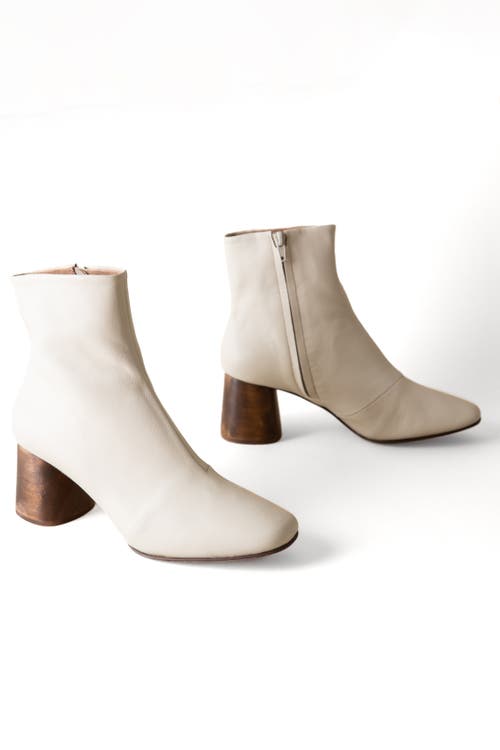 Shop Huma Blanco Harlow Boot In Bone