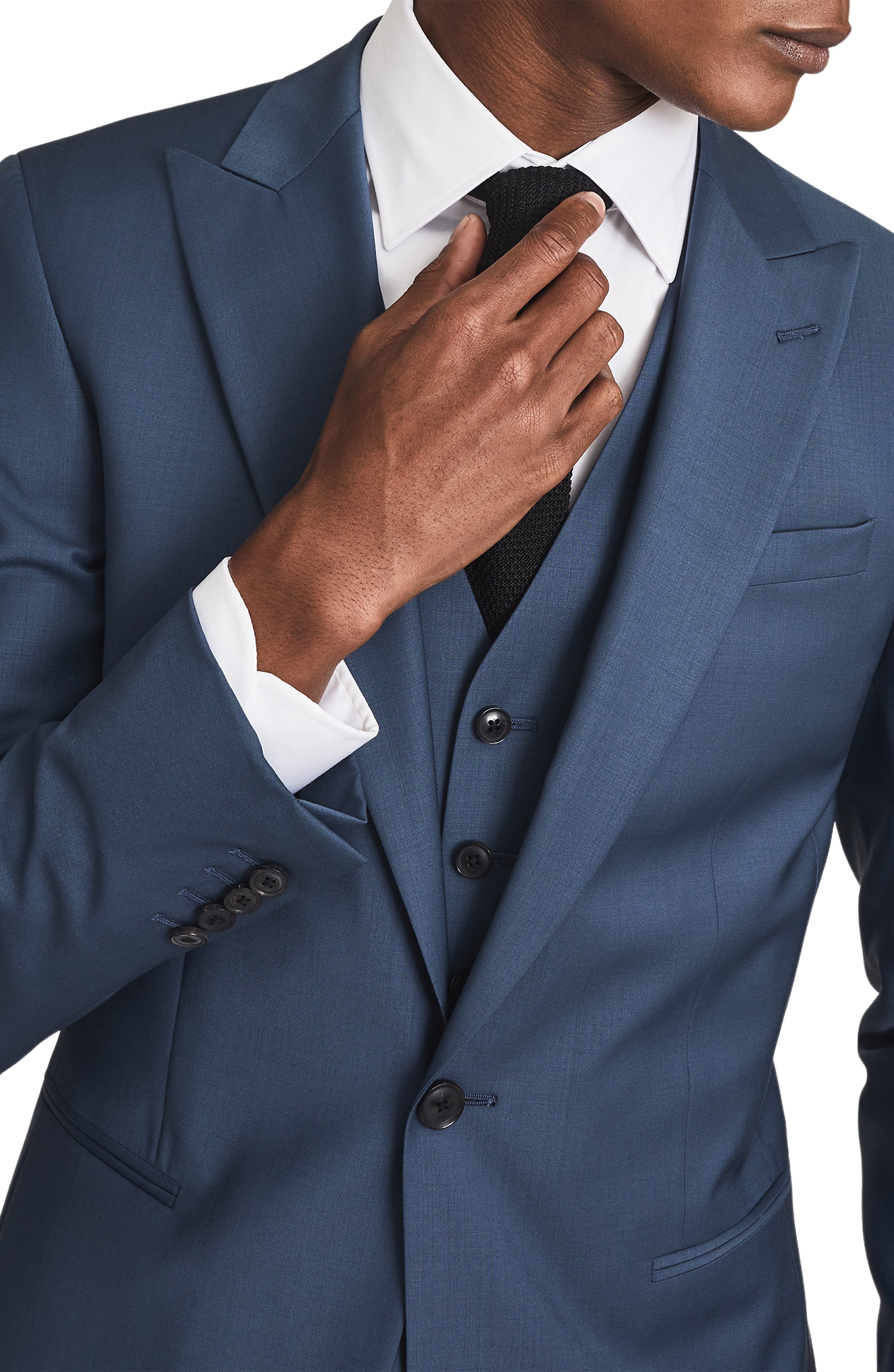 Hugo Boss "Reyno4/Wave2" Men's 100% Wool Extra Slim Bluish Two Button Suit 
