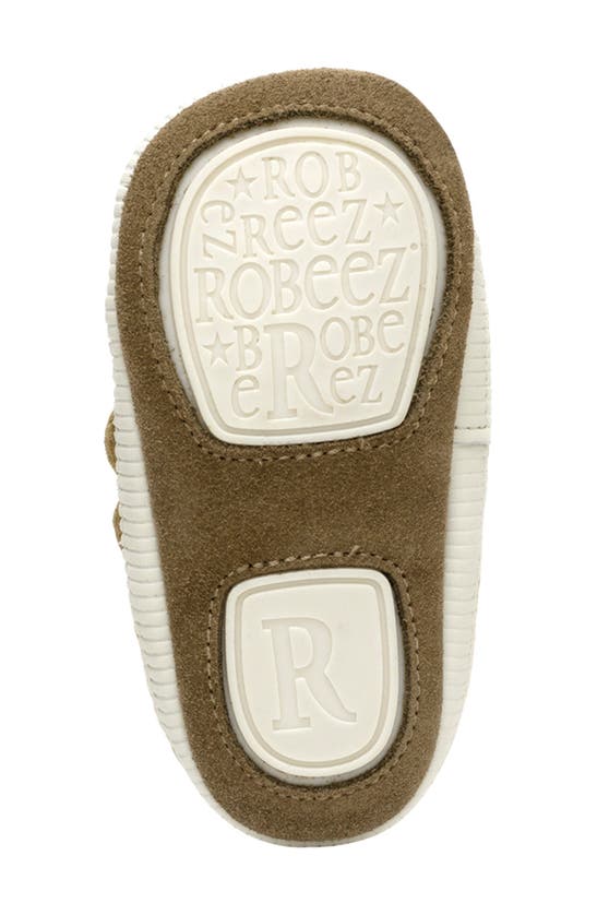 Robeez First Kicks Joey Crib Shoe In Medium Beige