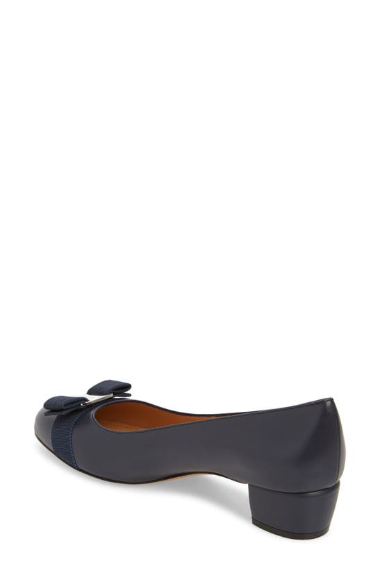 Shop Ferragamo Vara Soft Pump In Midnight