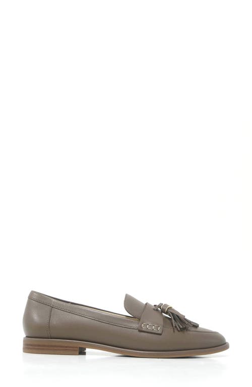 Kenneth Cole Lyra Tassel Loafer In Shitake Leather