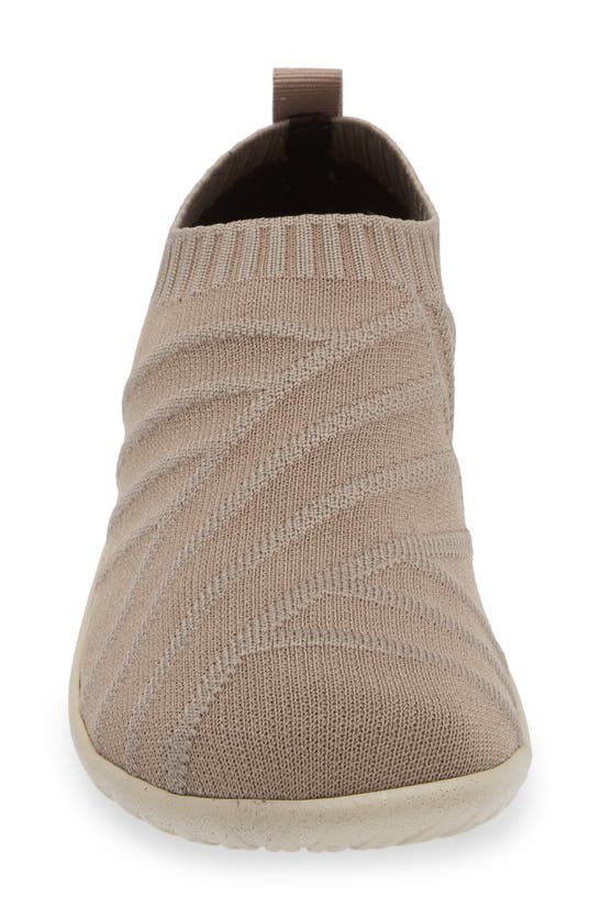 Naot Okahu Sneaker In Taupe Knit
