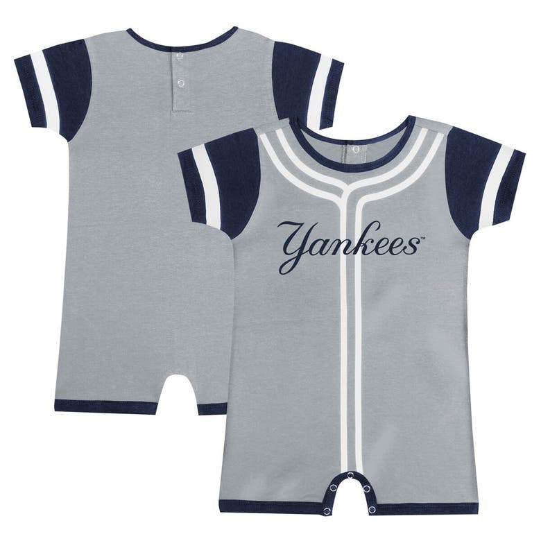 Outerstuff Babies' Infant Fanatics Branded Gray New York Yankees Fast Pitch Romper