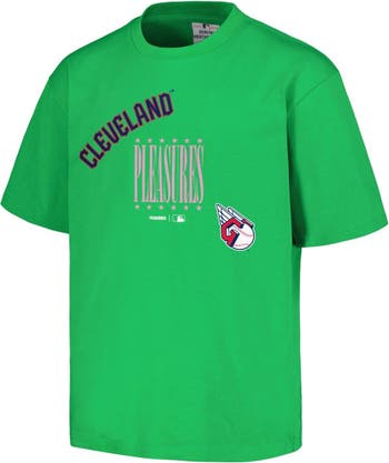 MLB Cleveland Guardians Women's Short Sleeve V-Neck Fashion T-Shirt - S