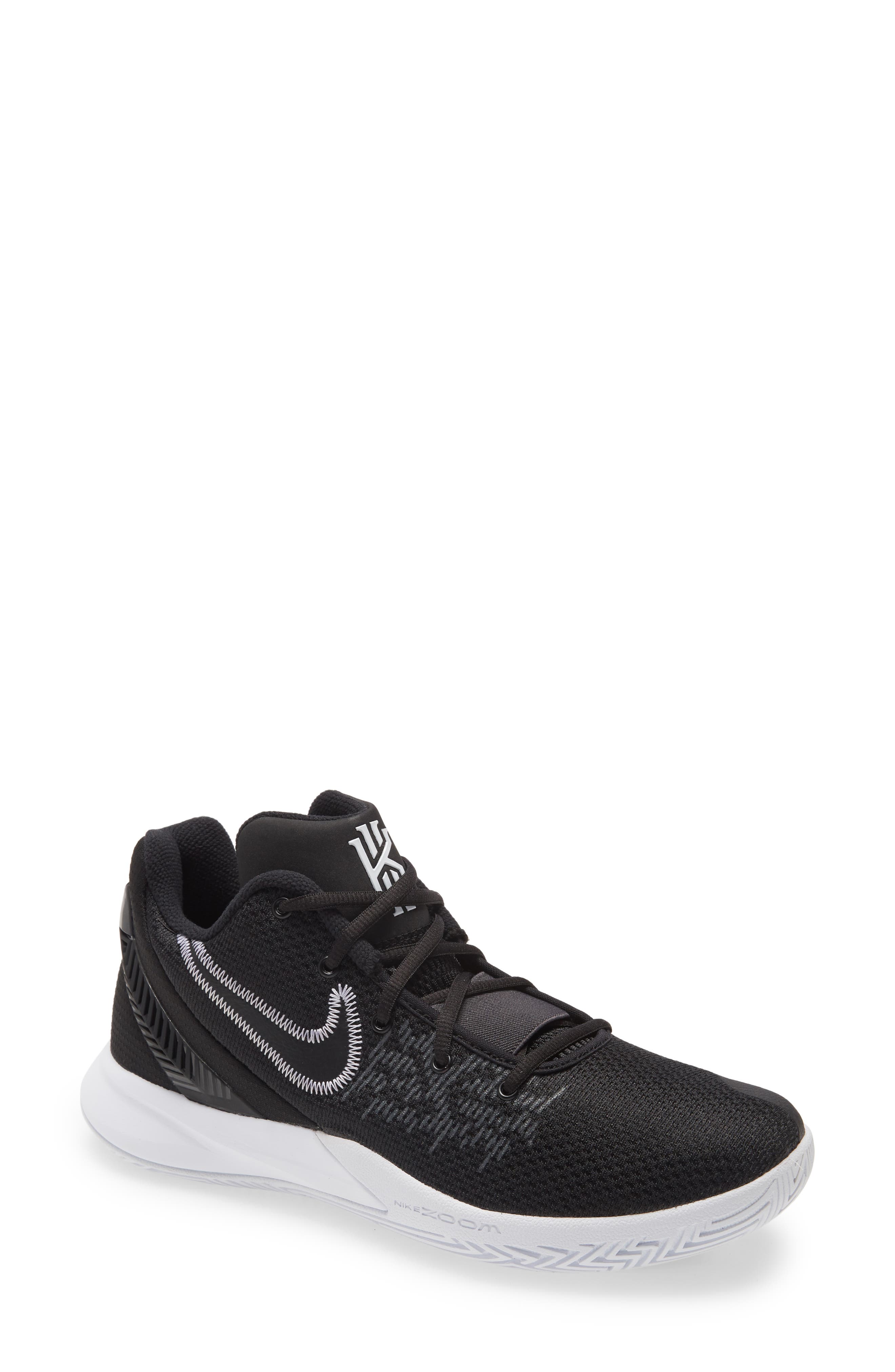 nike men's kyrie flytrap ii basketball shoe